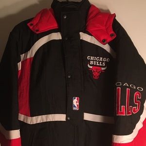 Logo Athletic Chicago Bulls Coat Boys L 14-16